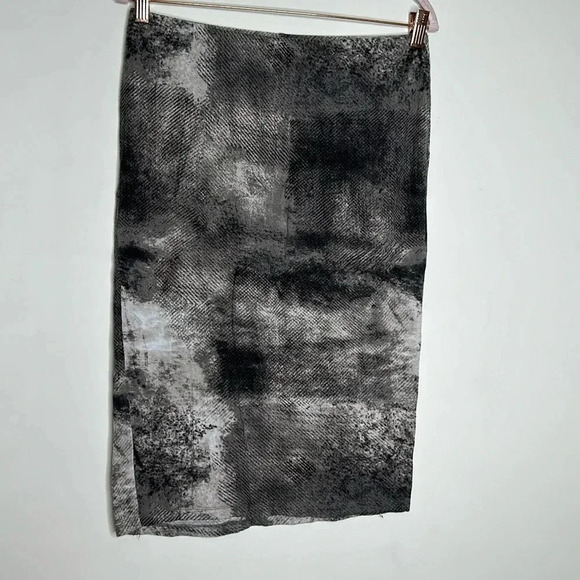 Massimo Black & White Print Skirt - Picture 1 of 9